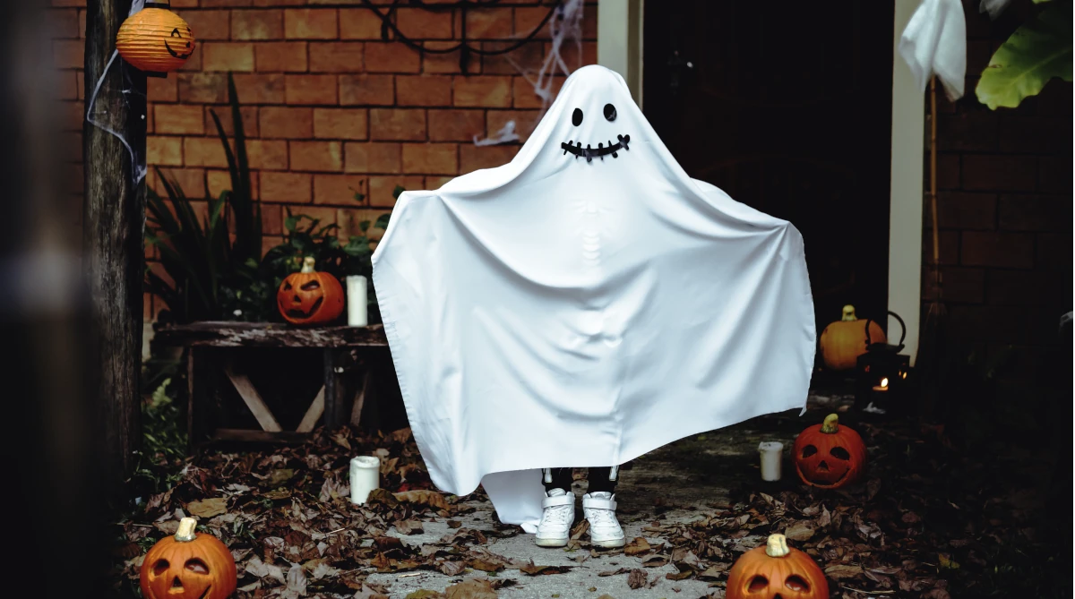 Kostium duch na Halloween, przebranie na imprezę